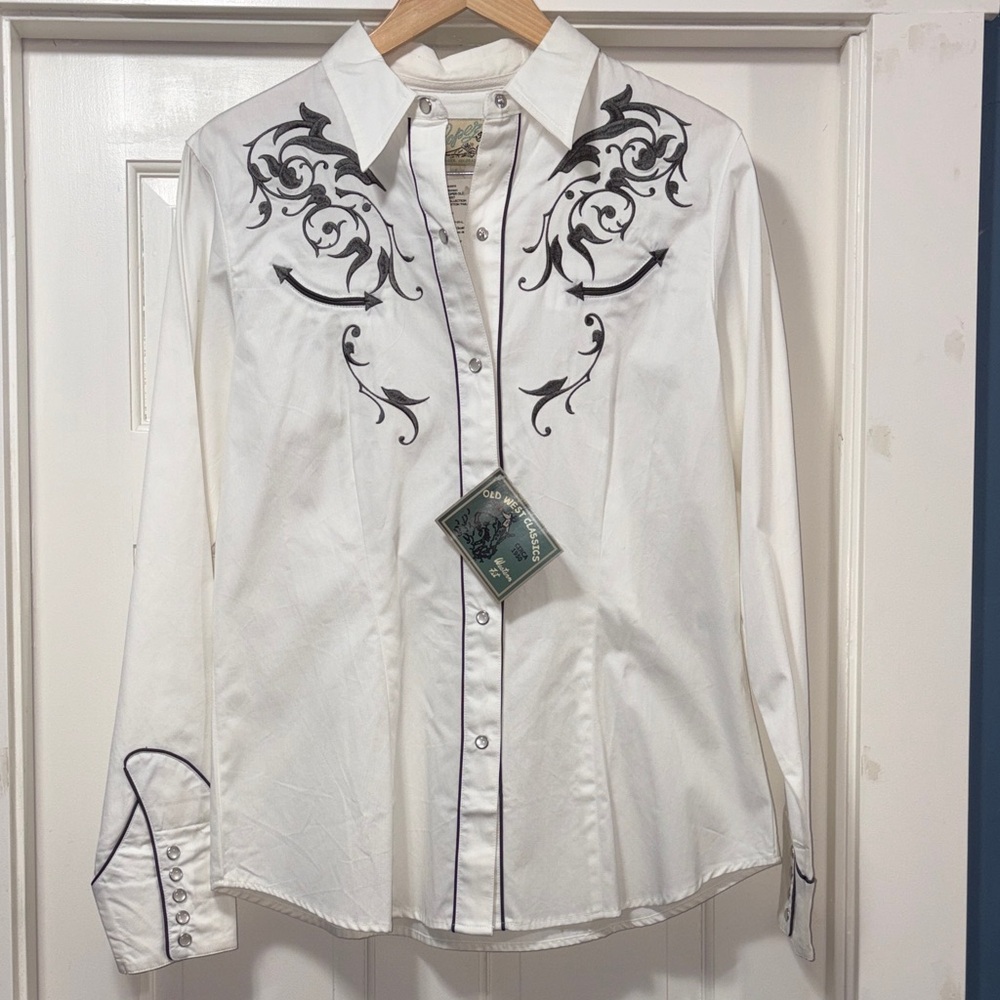 Roper Pearl Snap Shirt with Gray Embroidery